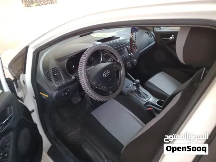 Kia Forte 2016 photo 3