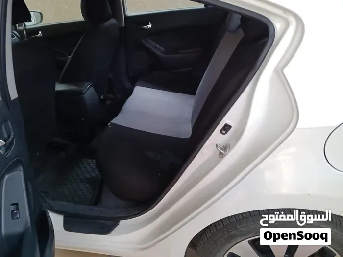 Kia Forte 2016 photo 4