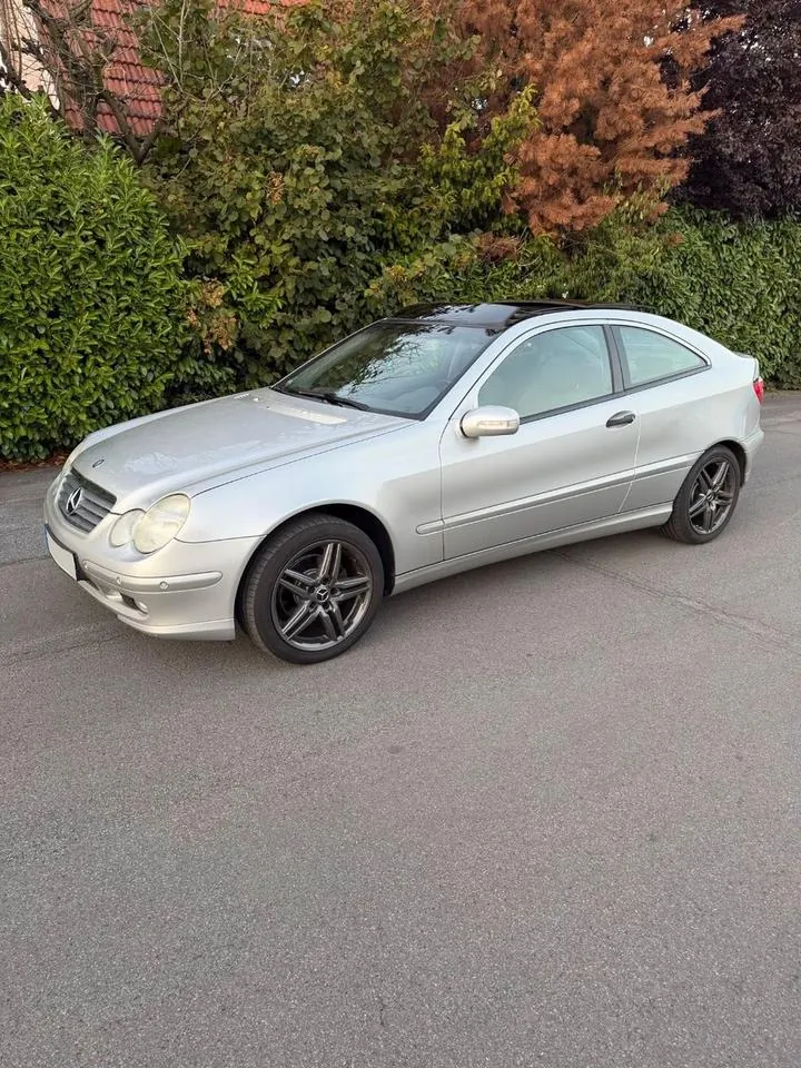 Mercedes-Benz C 200 Sportcoupé