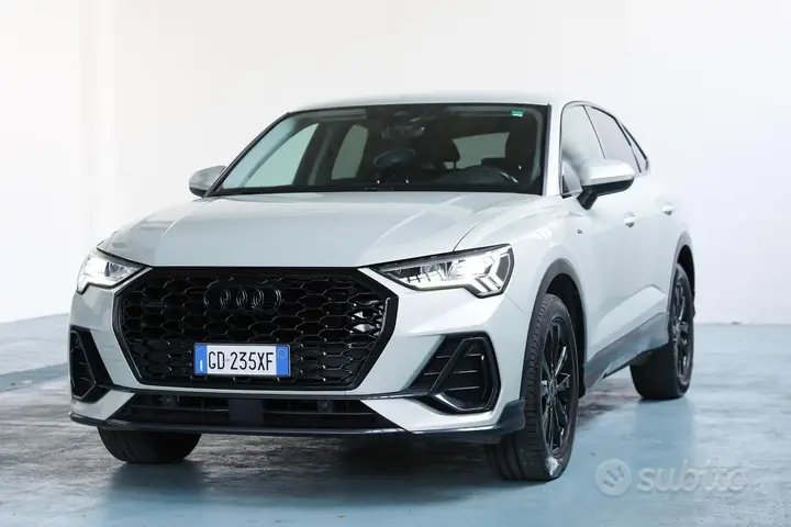 Audi Q3 2021 photo 3