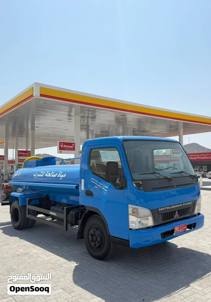 Mitsubishi Canter 2007 photo 2