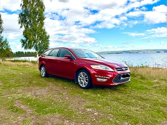 Ford Mondeo 2013 photo 4
