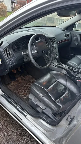 Volvo V70 2002 photo 3