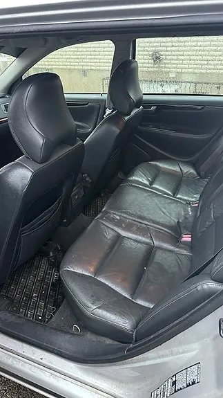 Volvo V70 2002 photo 2