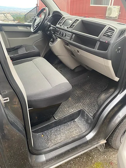 Volkswagen Transporter 2017 photo 5