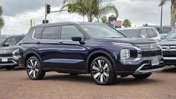 Mitsubishi Outlander 2025 photo 4