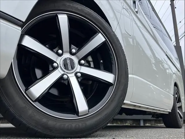 Toyota Hiace Gl 2018 photo 2