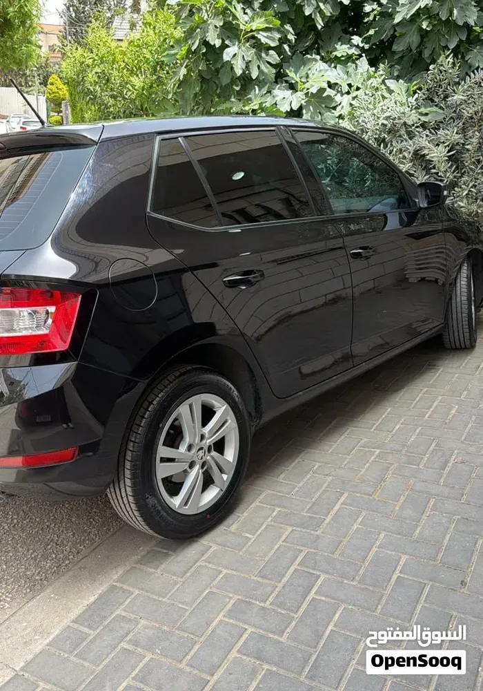 Skoda Fabia 2021 photo 3