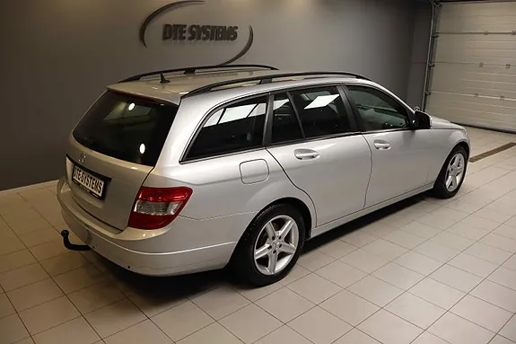 Mercedes-Benz C200 2008 photo 2