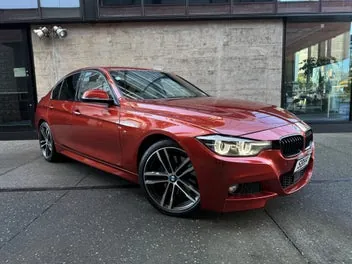 BMW 320I 2018 photo 2