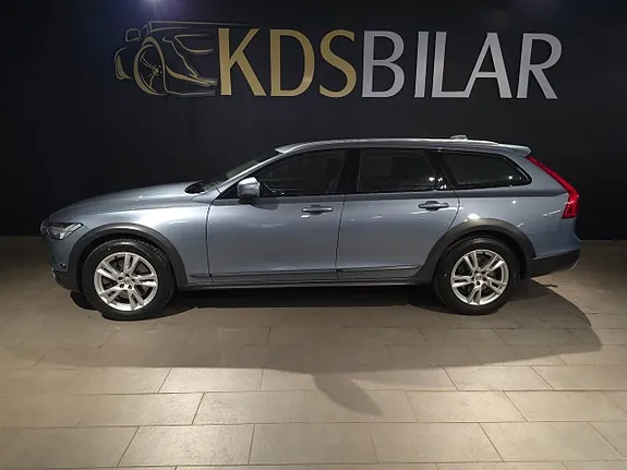 Volvo V90 Cross Country