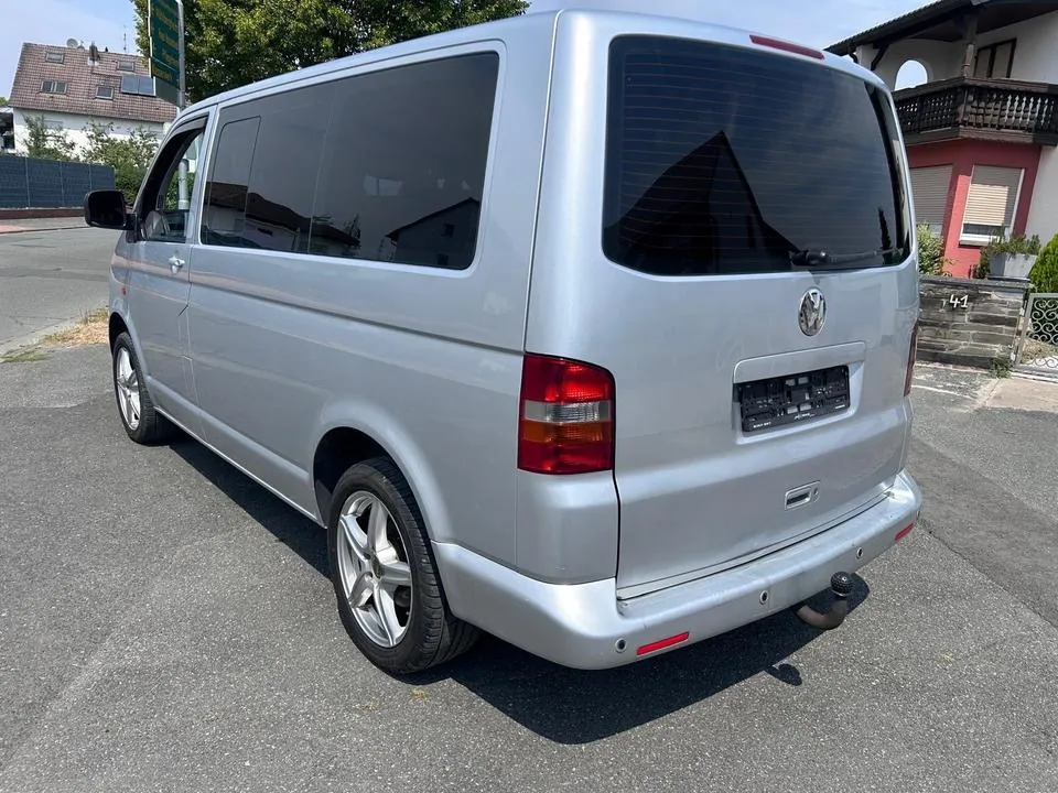 Volkswagen T5
