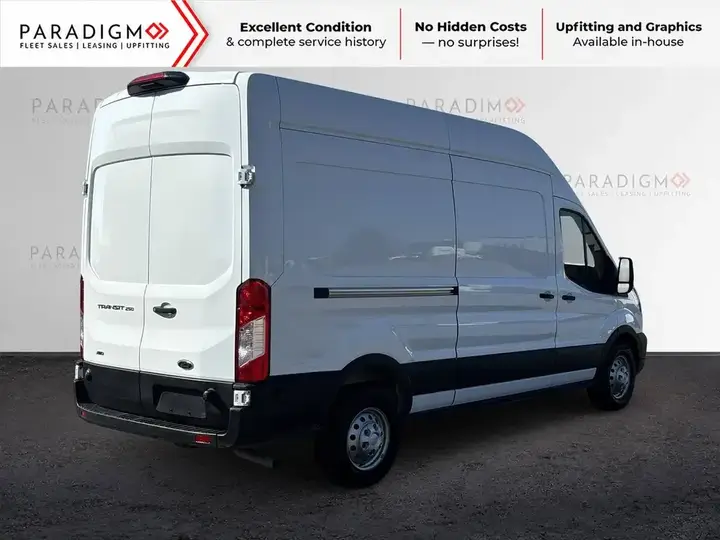 Ford Transit Cargo Van 2025 photo 5