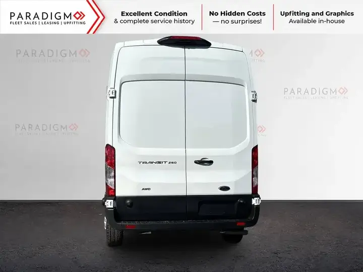 Ford Transit Cargo Van 2025 photo 4