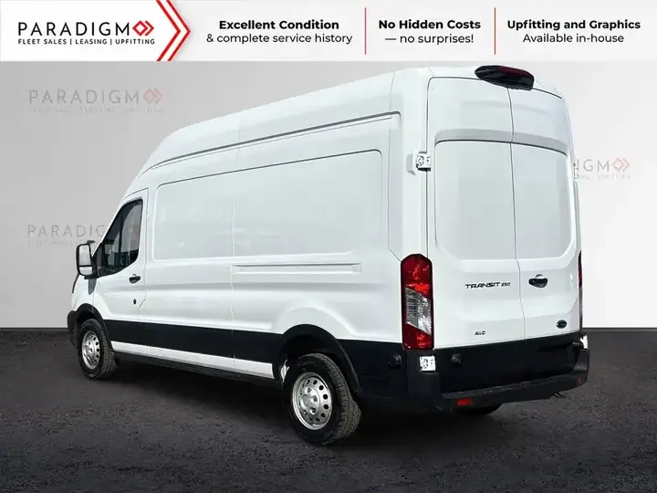 Ford Transit Cargo Van 2025 photo 3