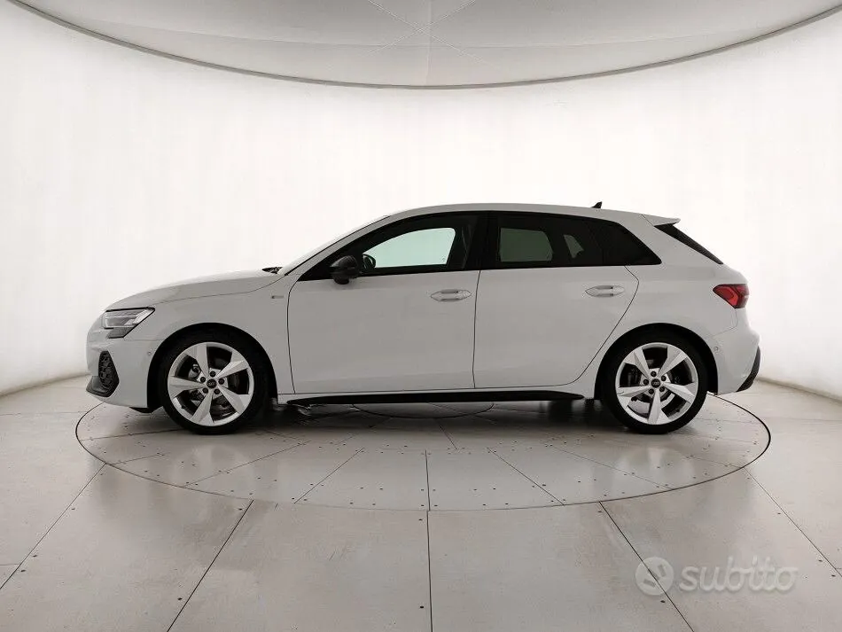 Audi A3 2025 photo 3