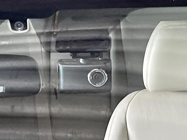 Nissan Skyline 2000 photo 5