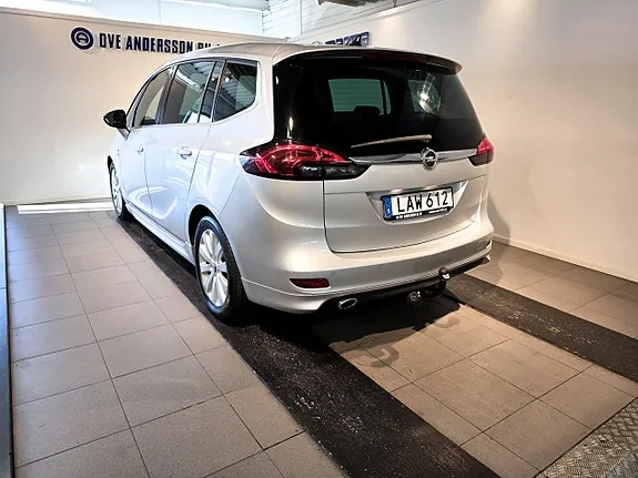 Opel Zafira Tourer 2016 photo 3