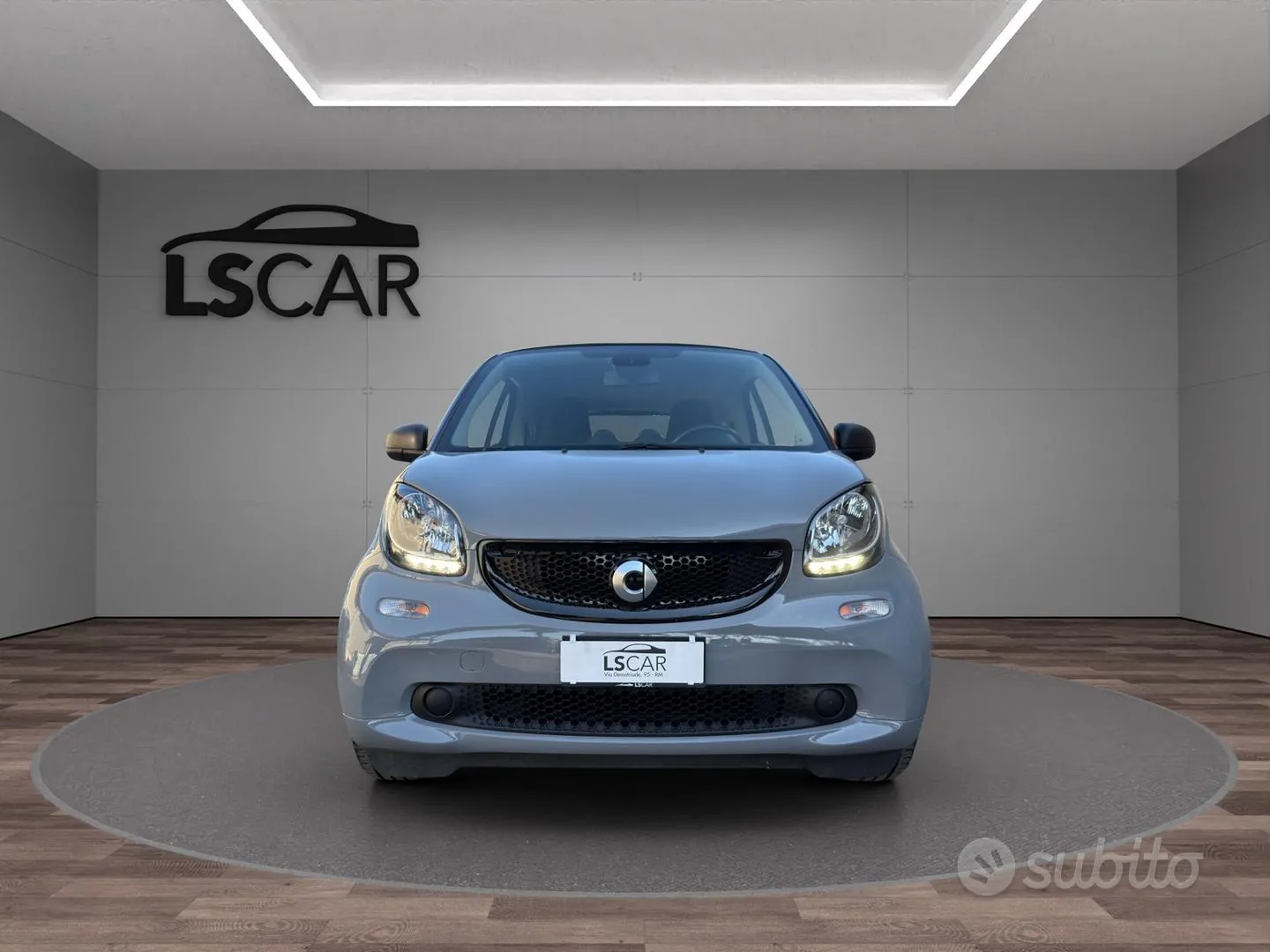 Smart Fortwo 2018 photo 2