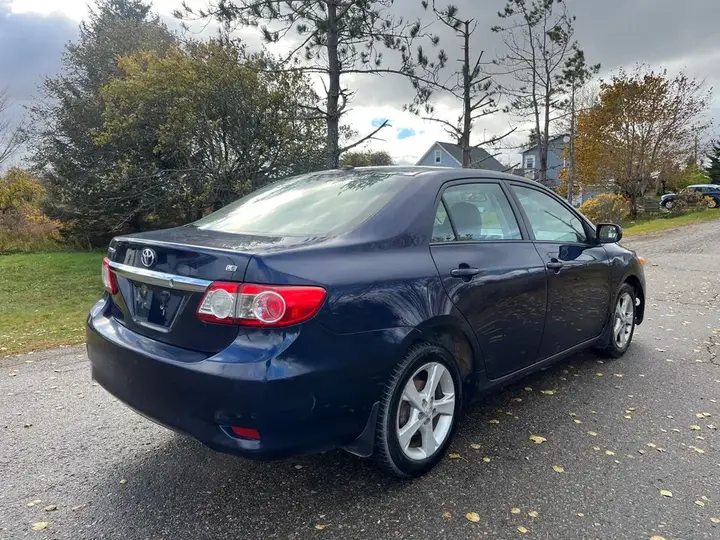 Toyota Corolla 2011 photo 4