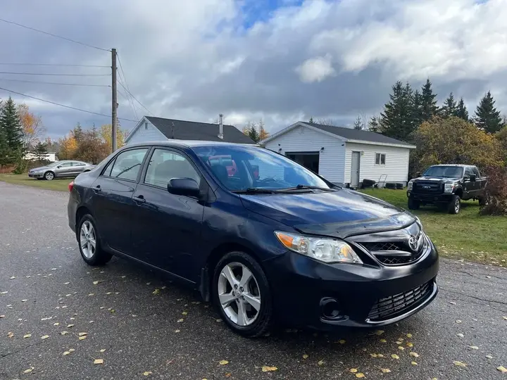 Toyota Corolla 2011 photo 3