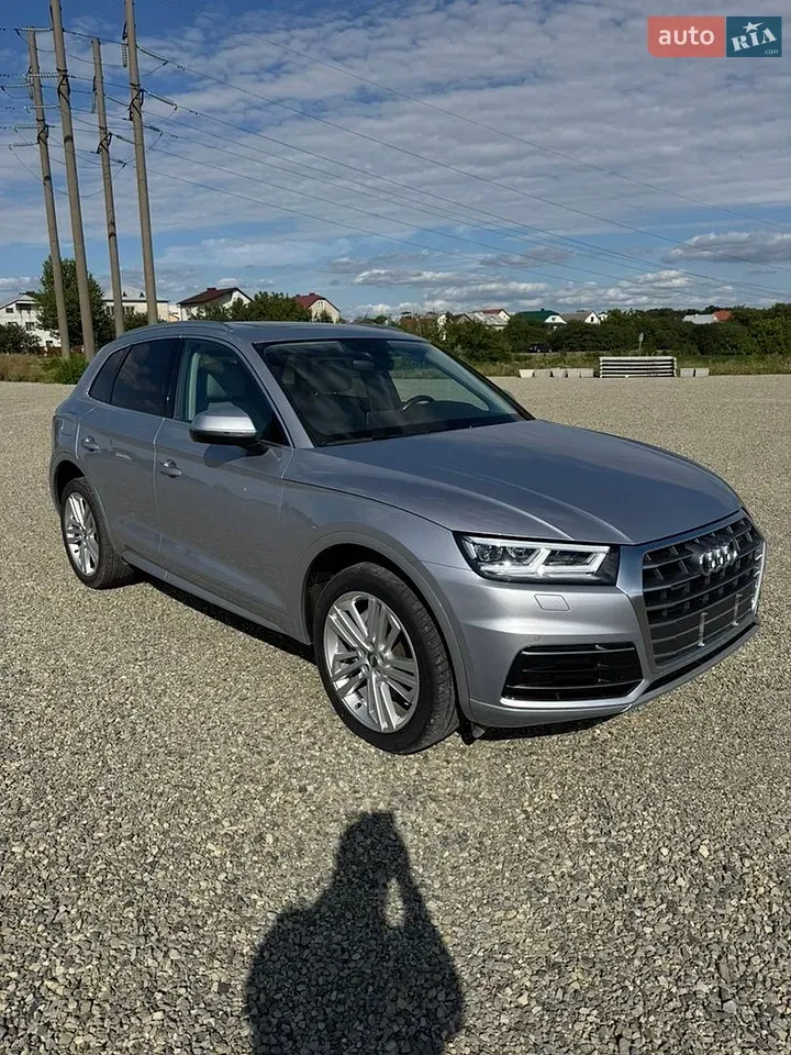 Audi Q5 2018 photo 2