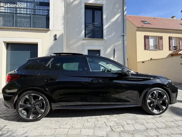 Cupra Leon 2025 photo 4