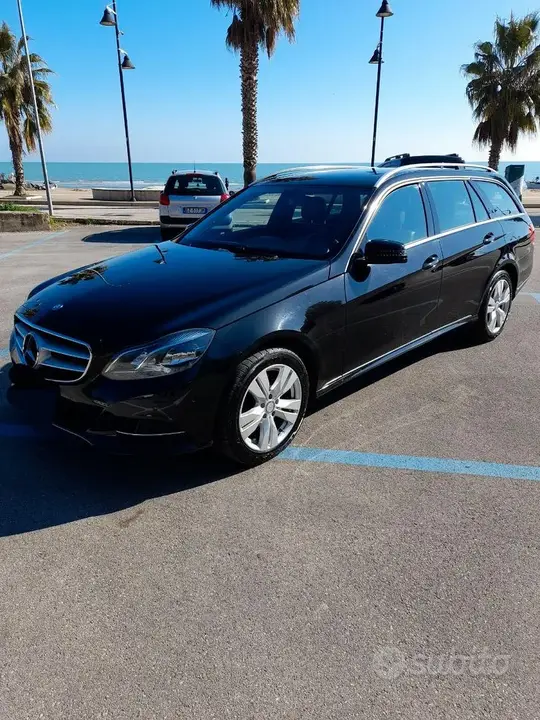 Mercedes-Benz E 220 2016 photo 2