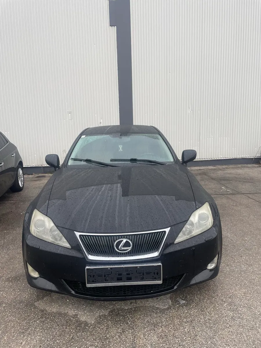 Lexus Is 250 2006 photo 3