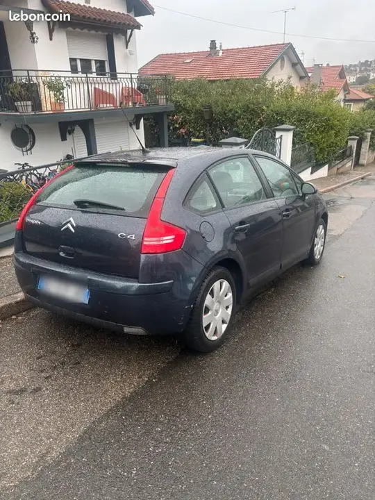 Citroen C4 2008 photo 2