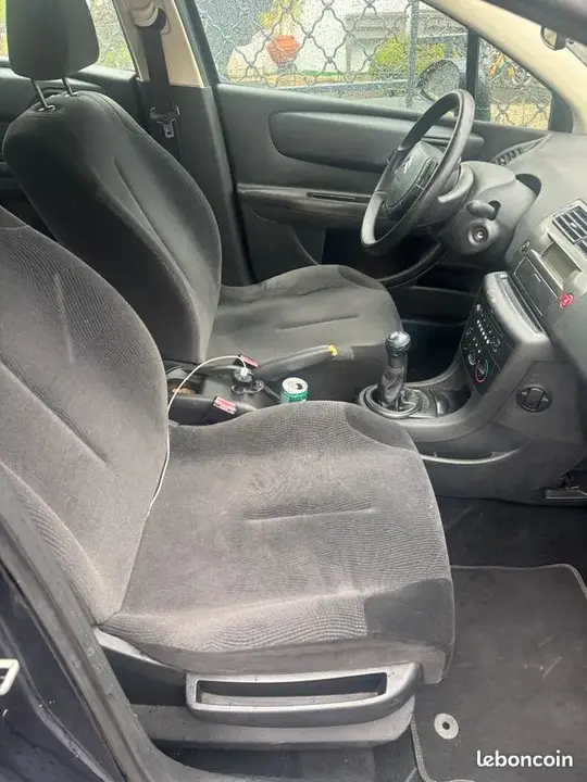 Citroen C4 2008 photo 3