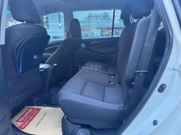 Toyota Innova 2023 photo 4