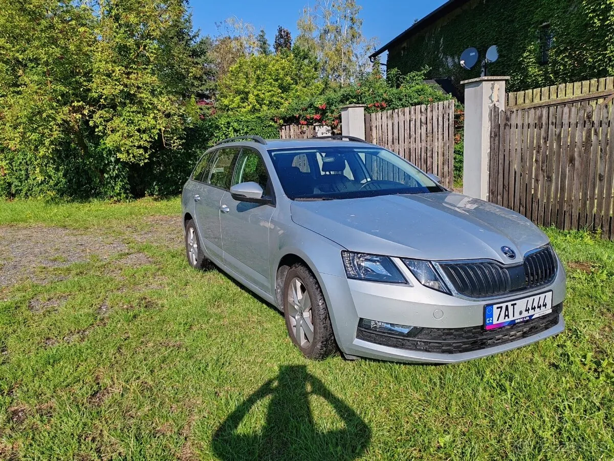 Skoda Octavia 2019 photo 2