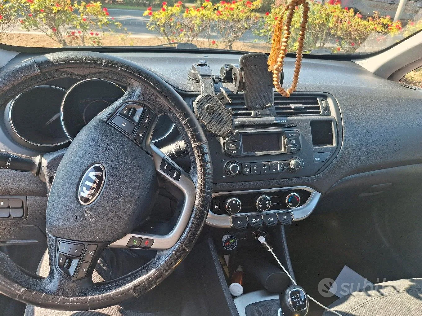 Kia Rio 2013 photo 5