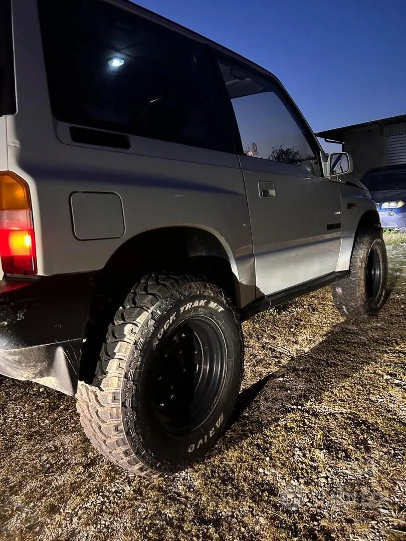 Suzuki Vitara 1991 photo 5