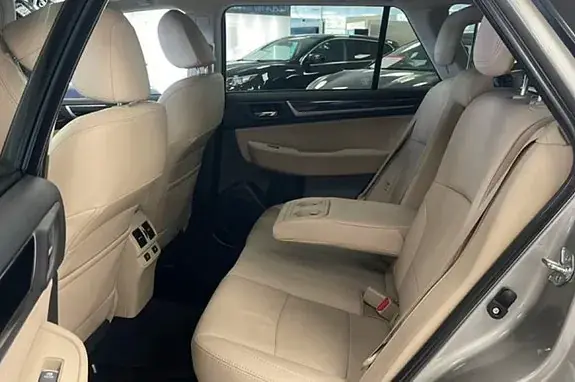 Subaru Outback 2015 photo 4