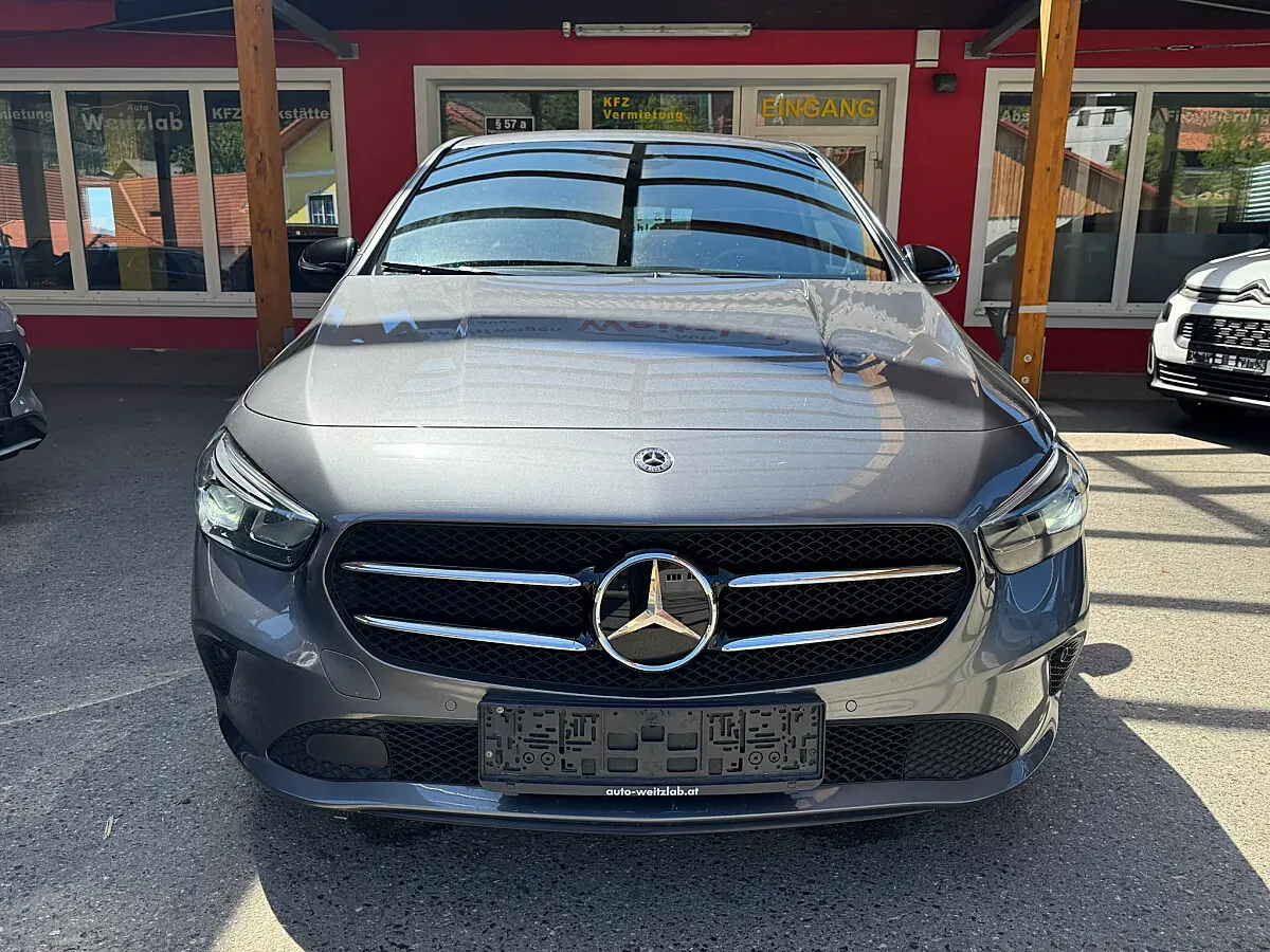 Mercedes-Benz B-Class 2020 photo 2