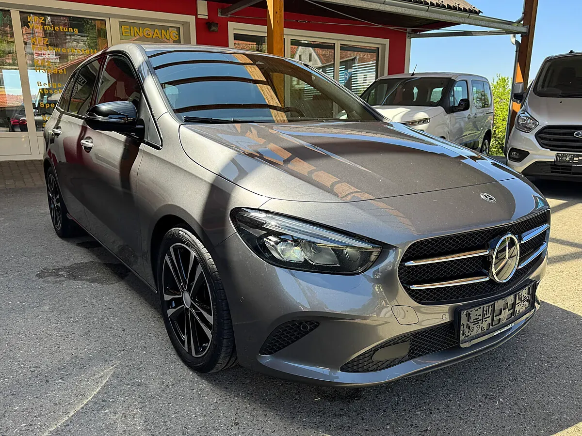 Mercedes-Benz B-Class 2020 photo 3