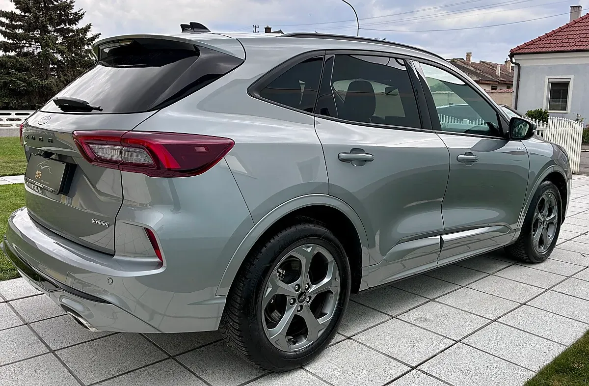 Ford Kuga 2025 photo 3