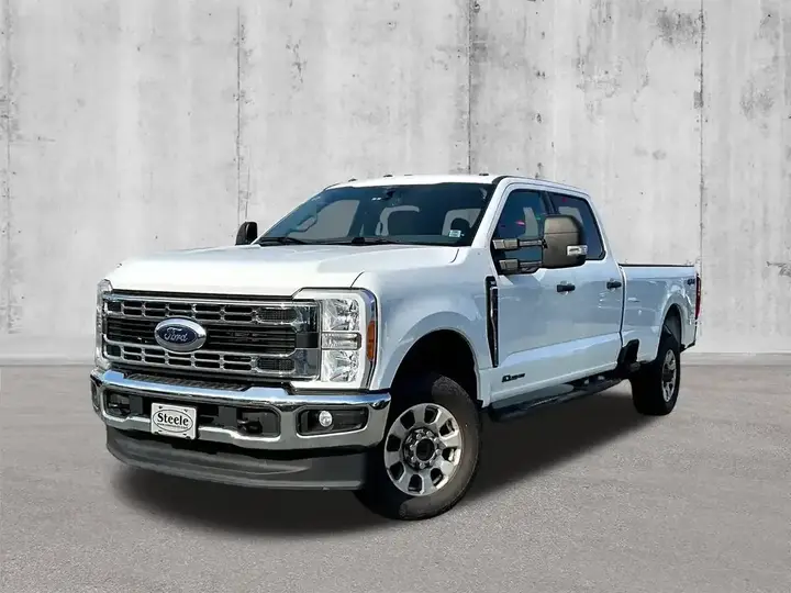 Ford F-350 Super Duty 2023 photo 3