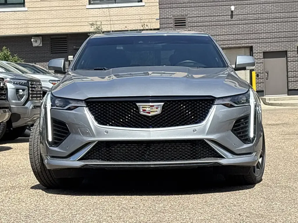 Cadillac Ct4 2025 photo 3