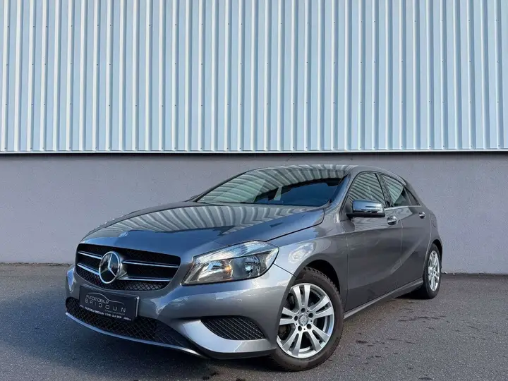 Mercedes-Benz A 180