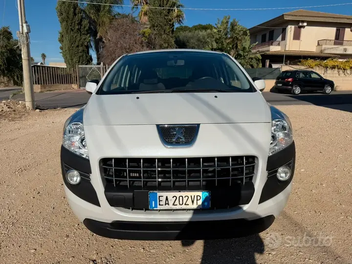 Peugeot 3008 2010 photo 2