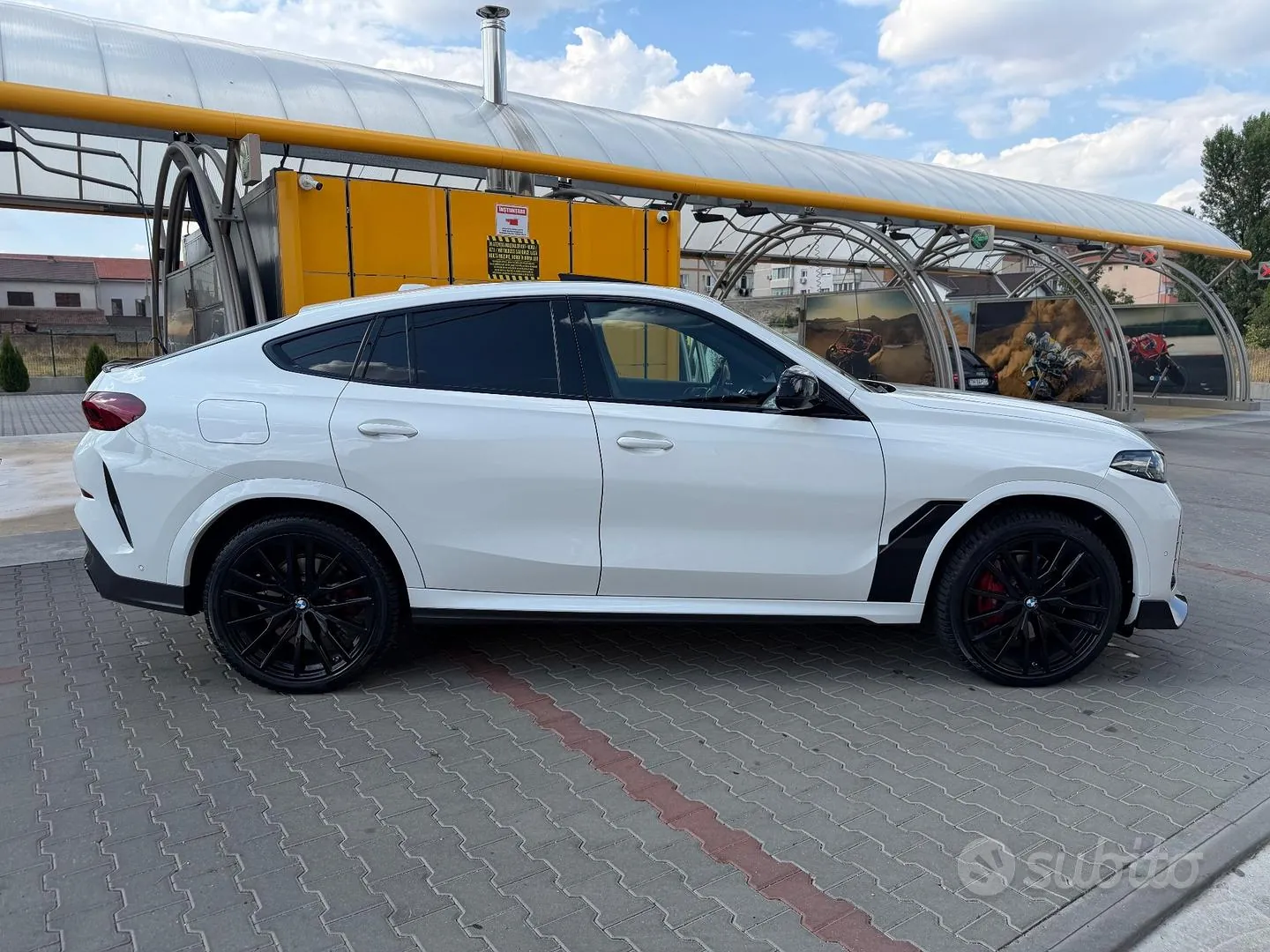 BMW X6 M 2024 photo 2