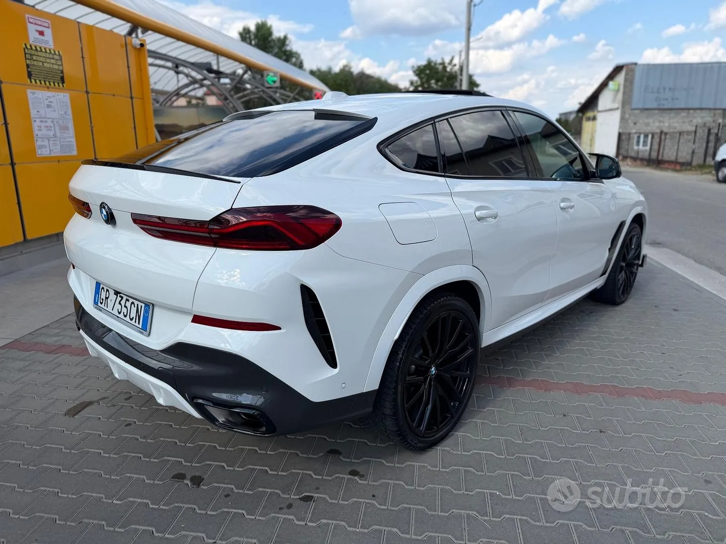 BMW X6 M 2024 photo 3