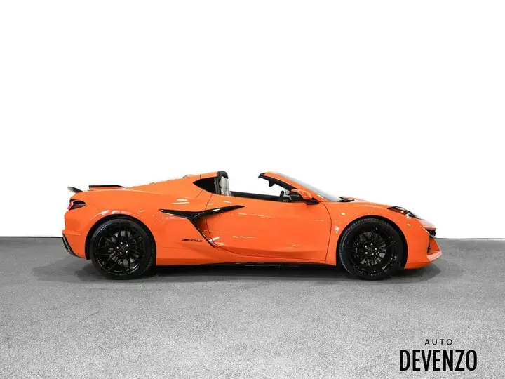Chevrolet Corvette 2024 photo 2