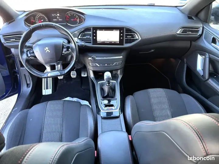 Peugeot 308 2018 photo 4