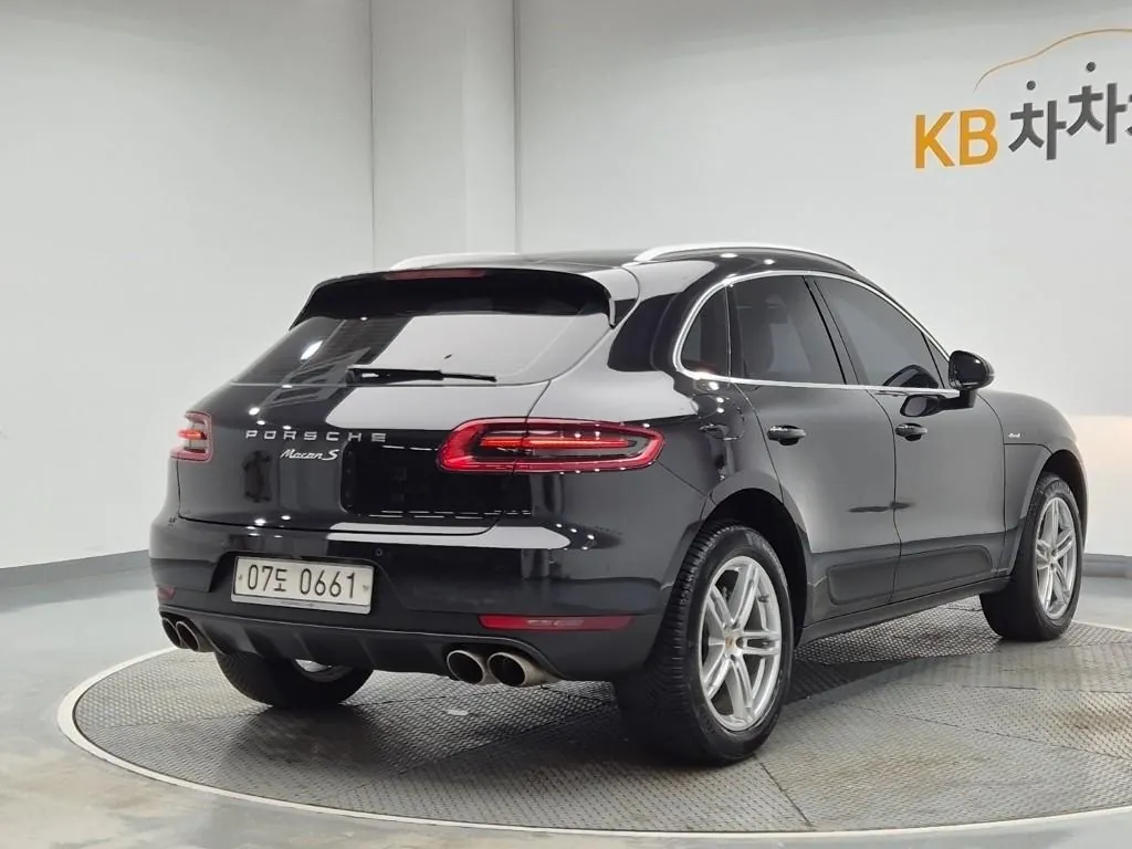 Porsche Macan 2016 photo 3