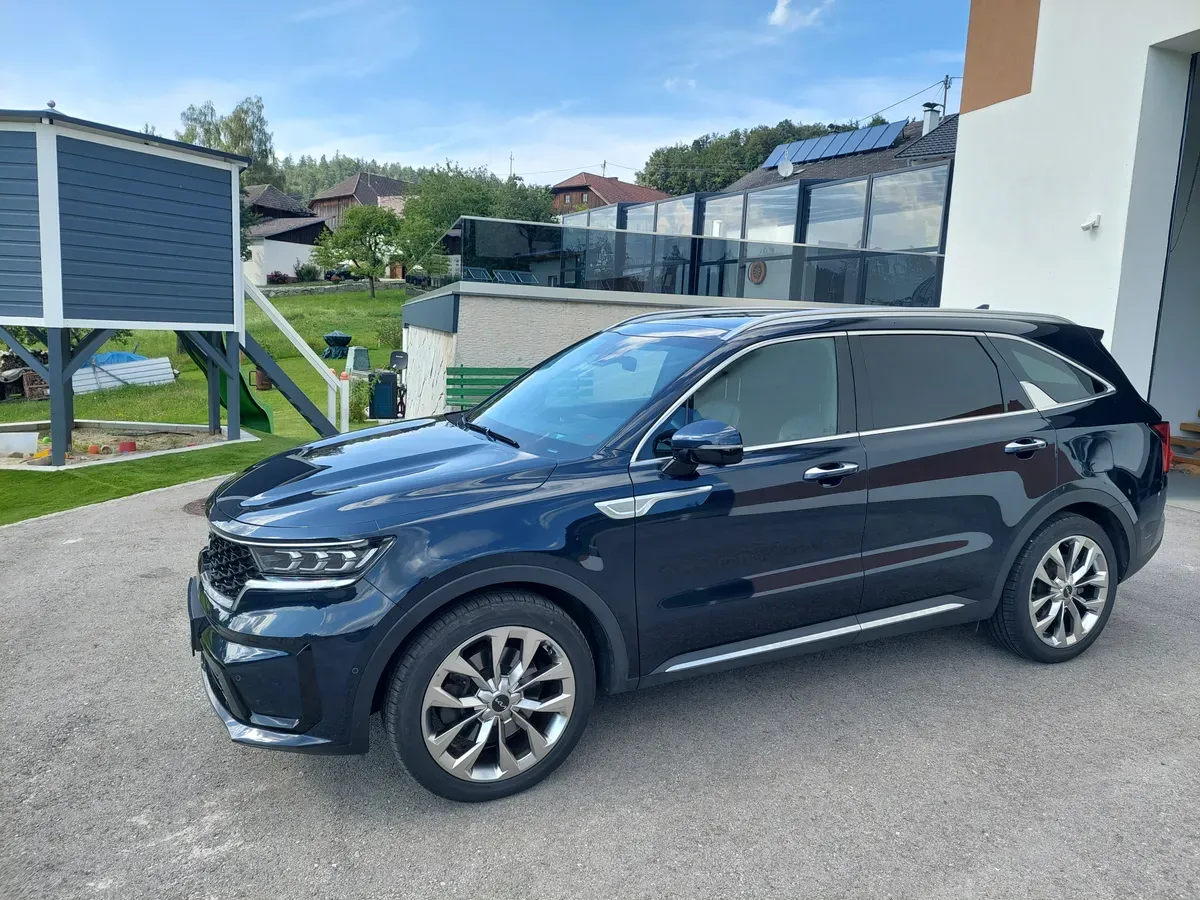 Kia Sorento 2022 photo 2