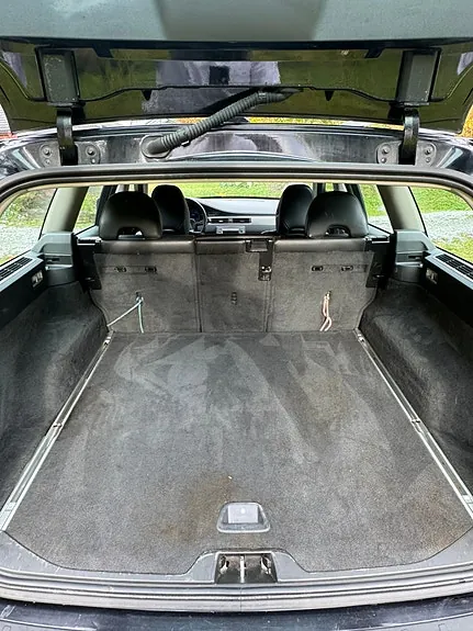 Volvo V70 2010 photo 5